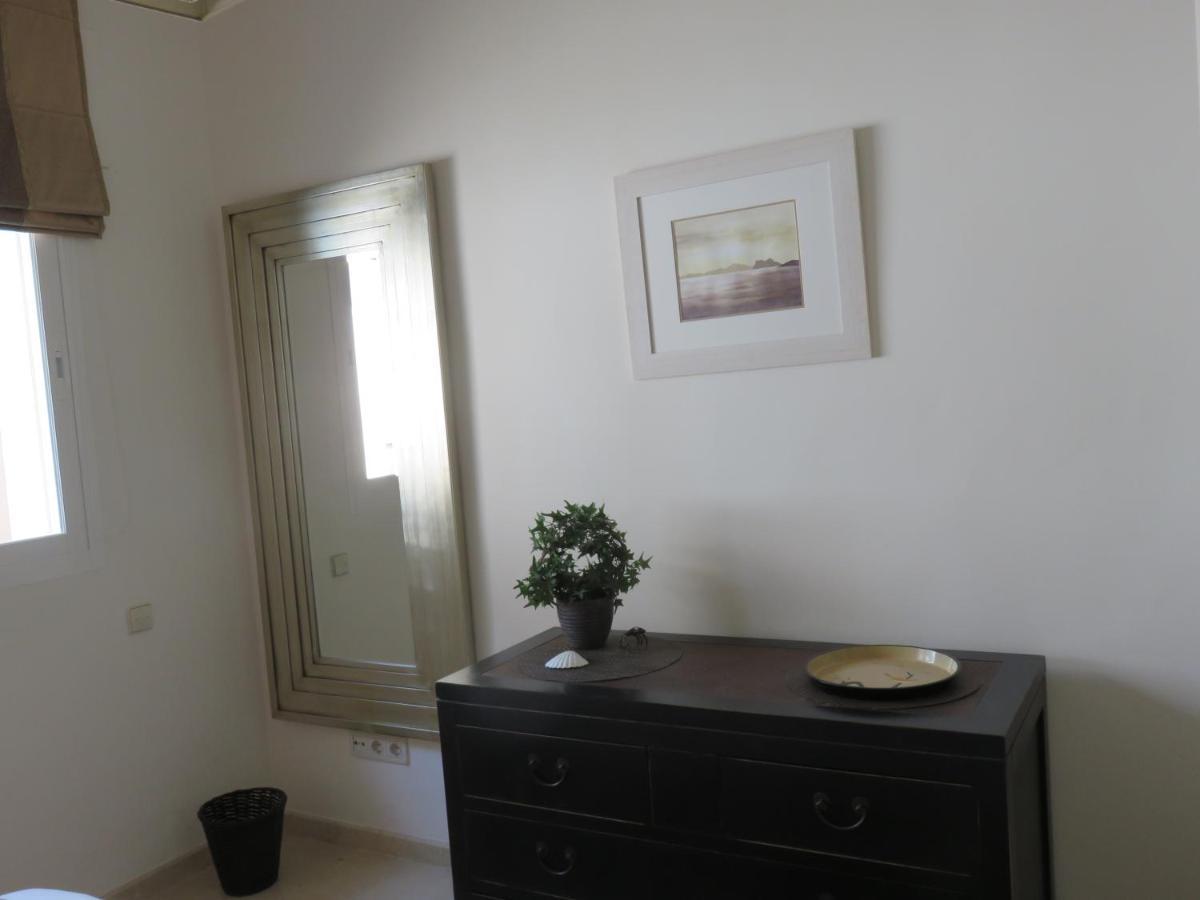 Beachside Apartment Estepona Luaran gambar