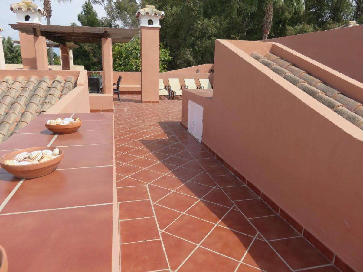 Beachside Apartment Estepona Luaran gambar