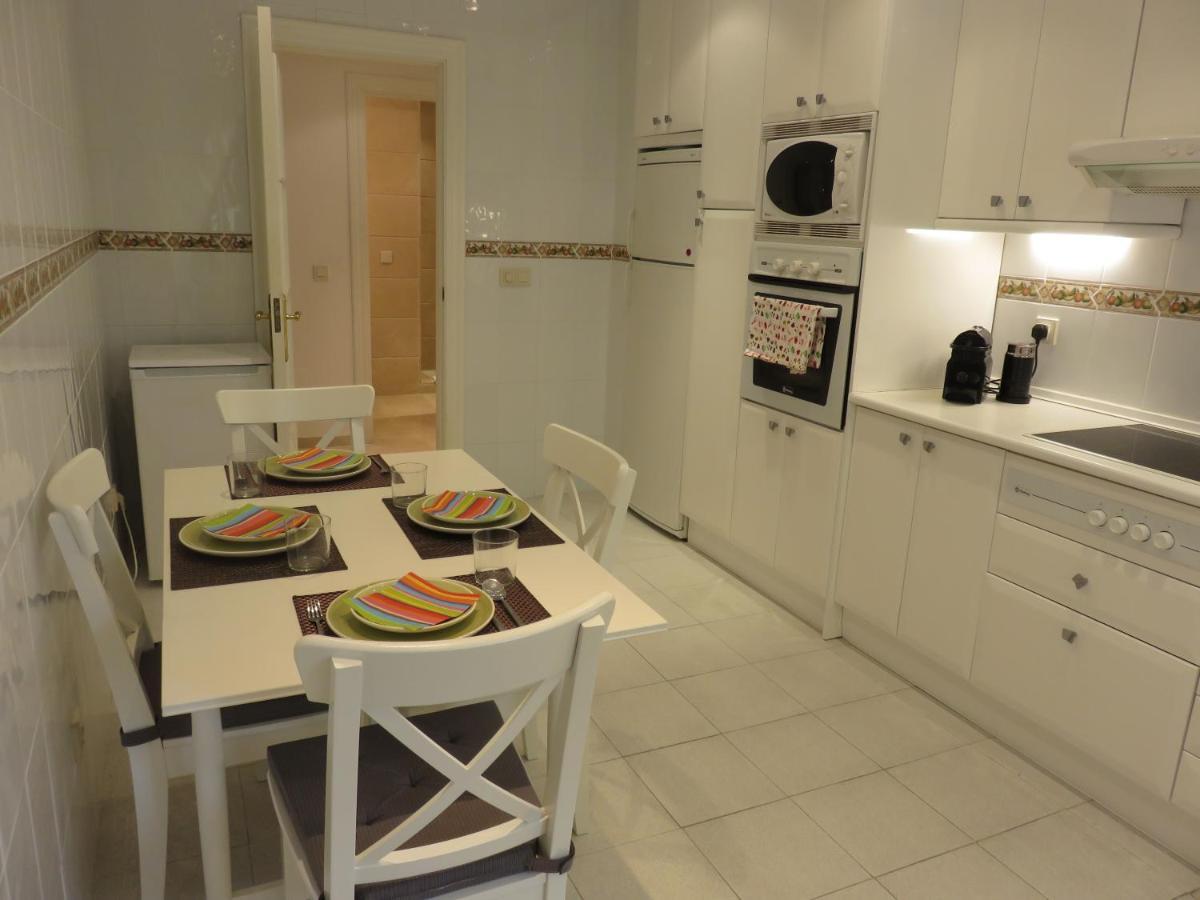 Beachside Apartment Estepona Luaran gambar